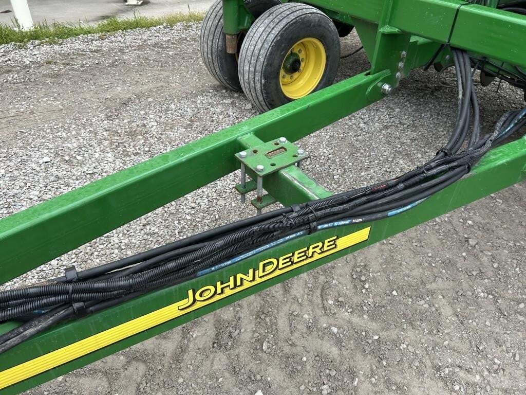 2017 John Deere 1990 Air Seeder