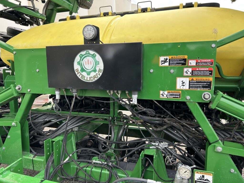2017 John Deere 1990 Air Seeder