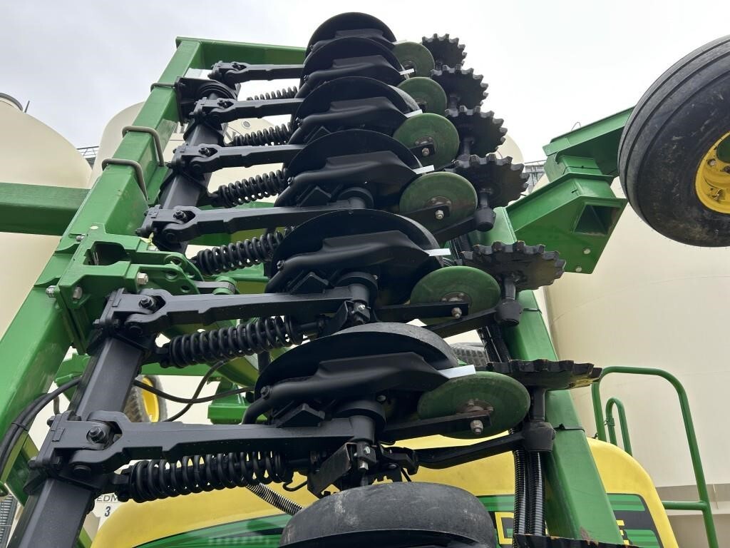 2017 John Deere 1990 Air Seeder