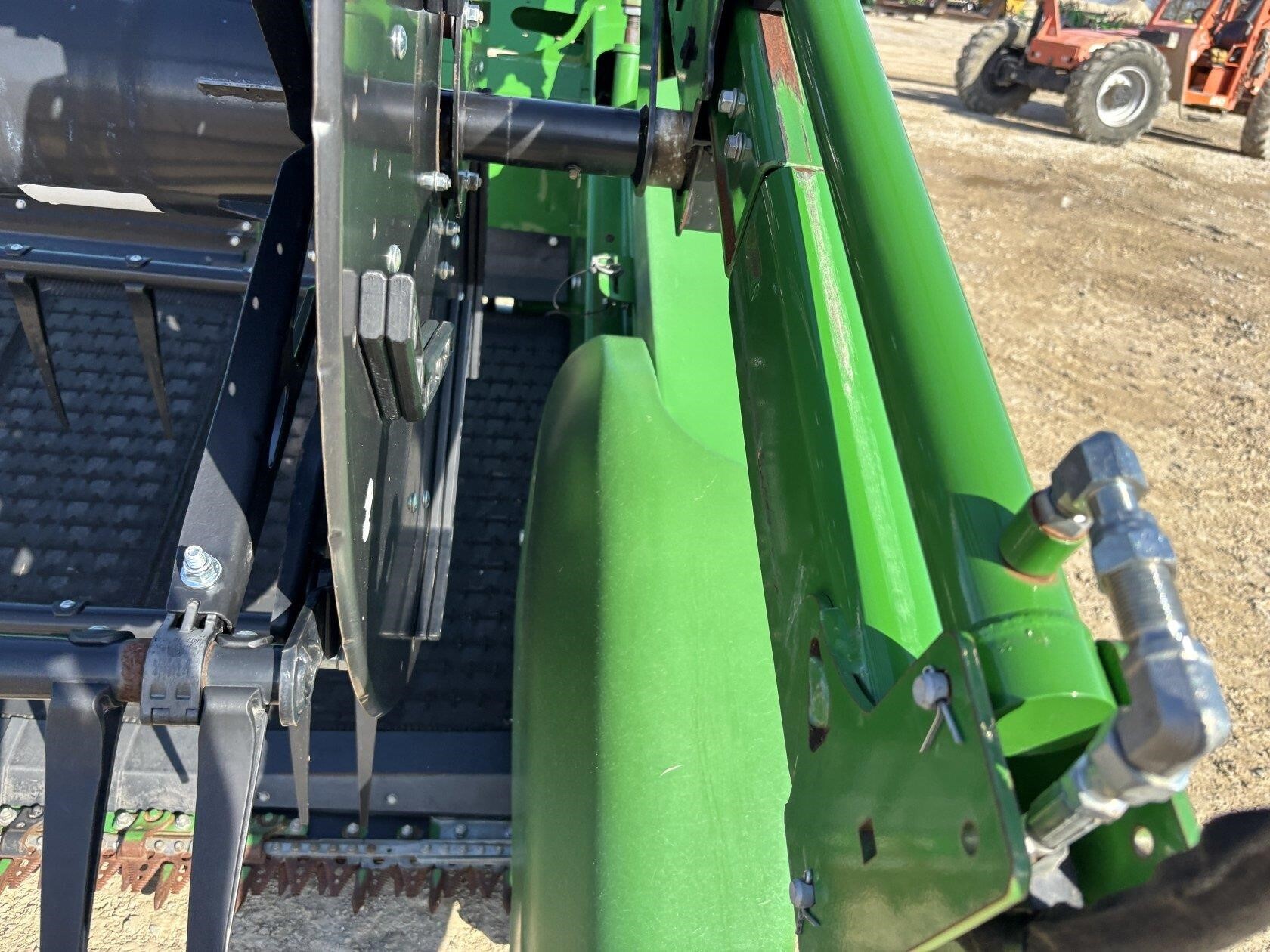 2023 John Deere HD50F Platform
