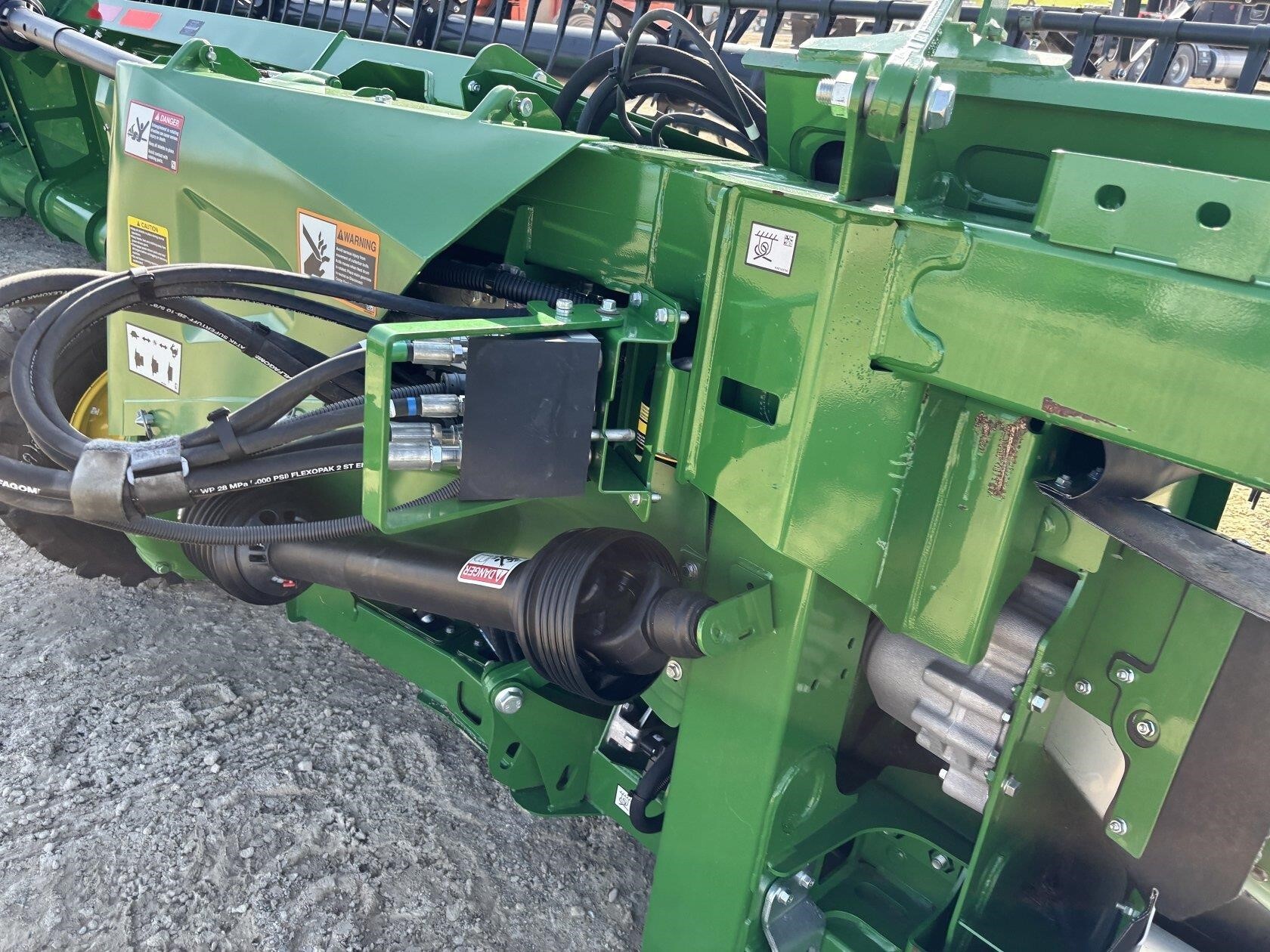 2023 John Deere HD50F Platform