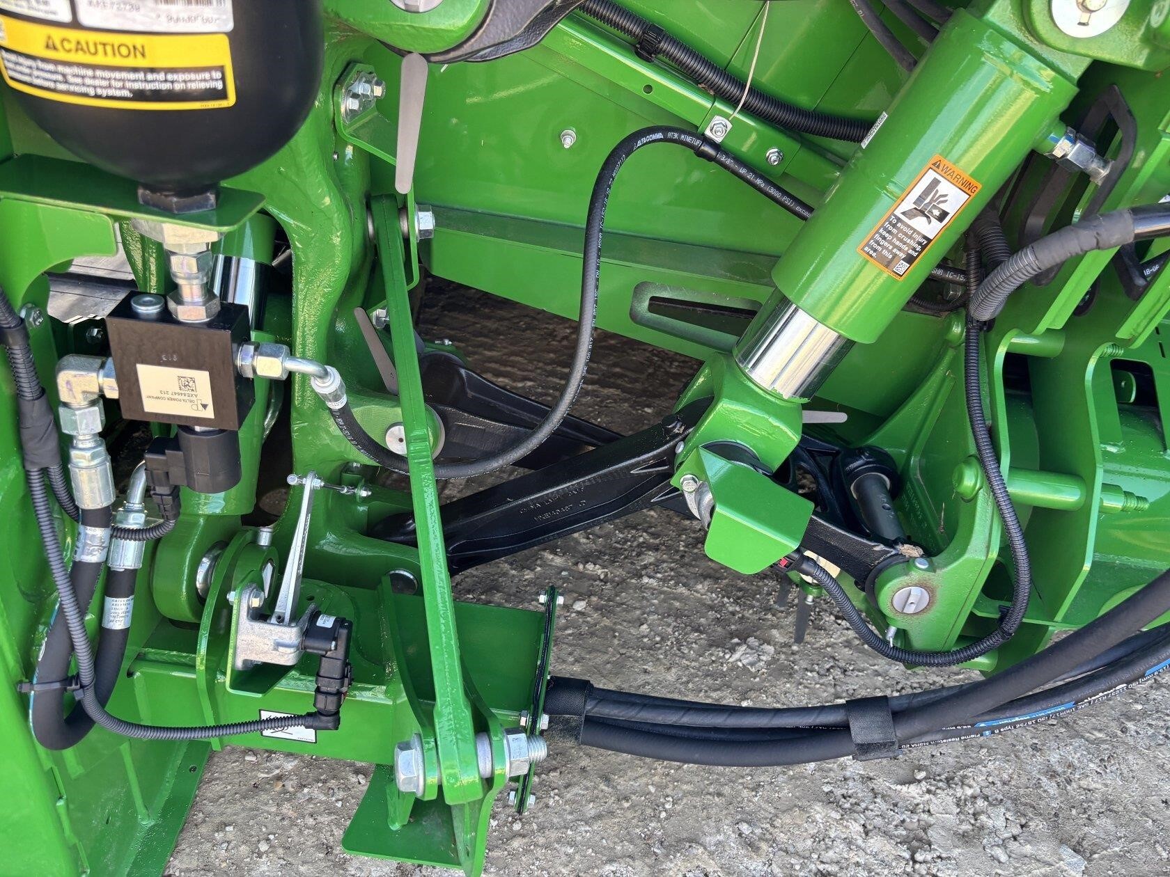 2023 John Deere HD50F Platform