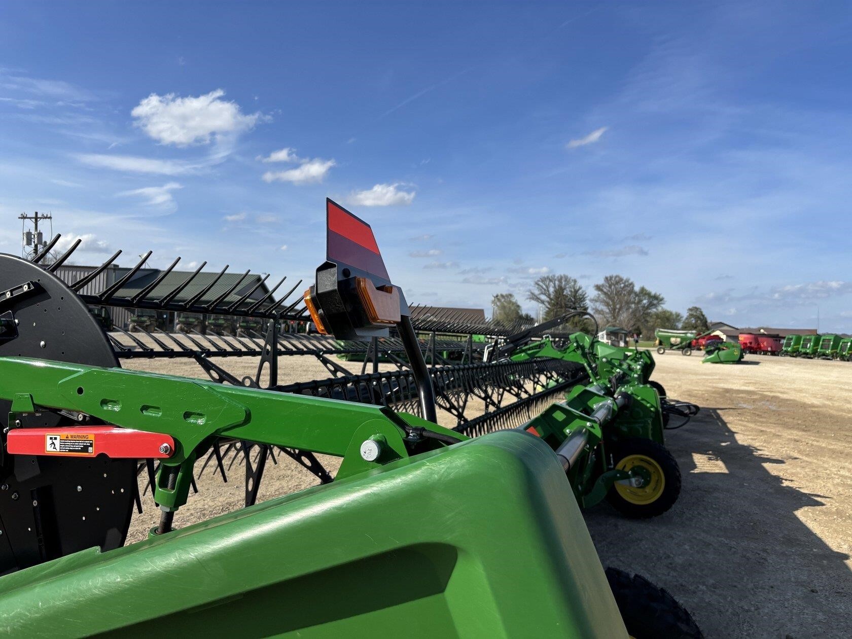 2023 John Deere HD50F Platform