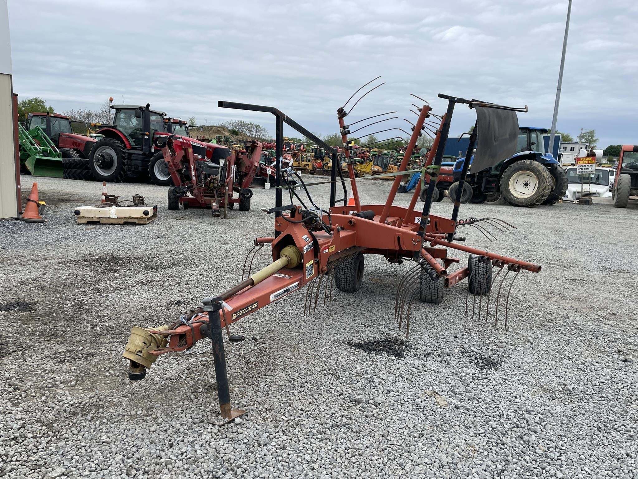 Pequea HR1140 Rake - $Call | Machinery Pete