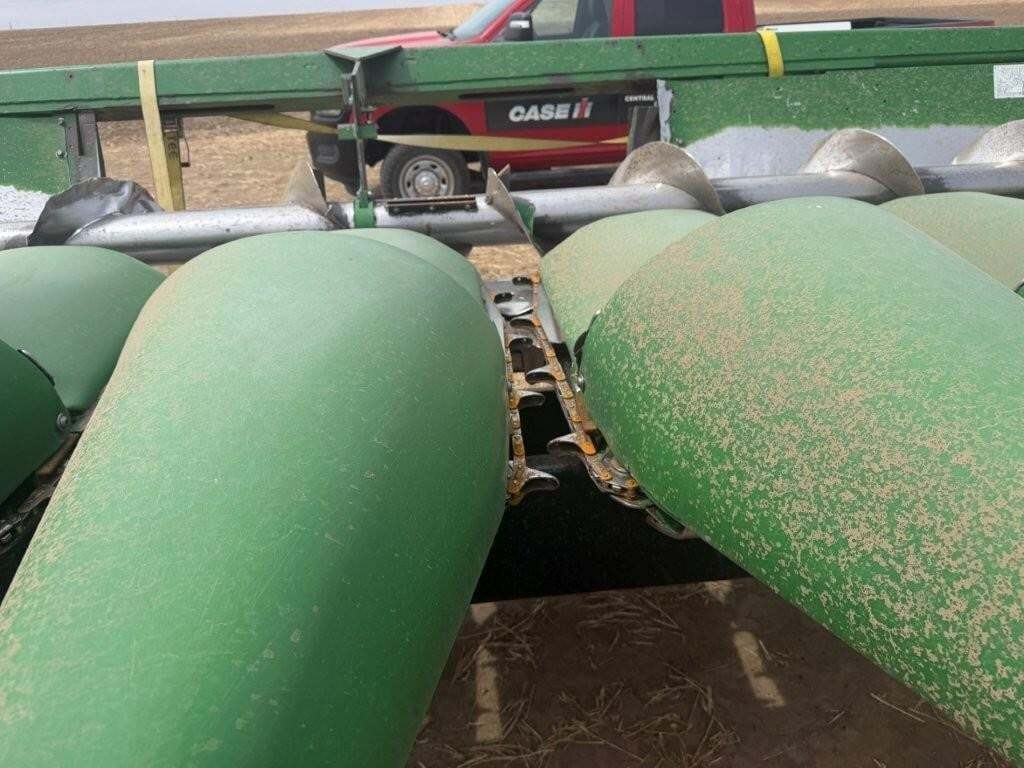 1998 John Deere 1293 Corn Head
