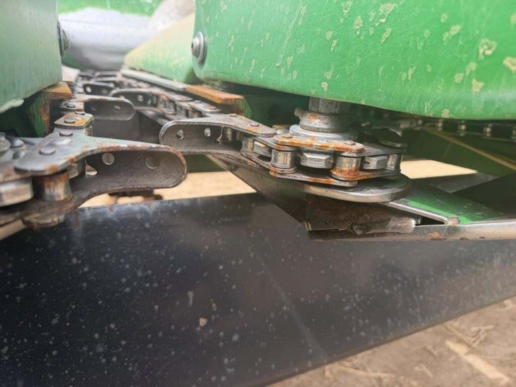 1998 John Deere 1293 Corn Head