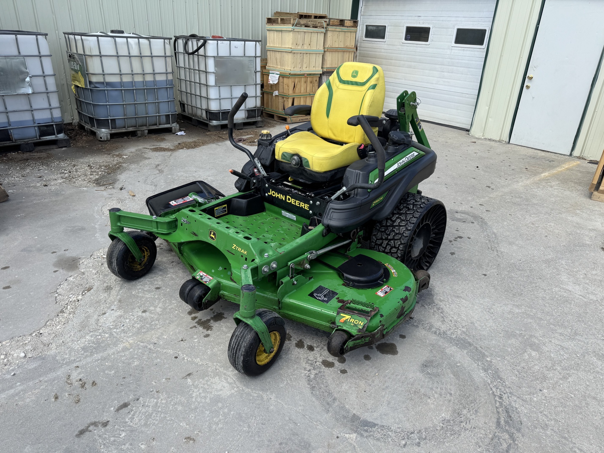 2022 John Deere Z960M Lawn Mower