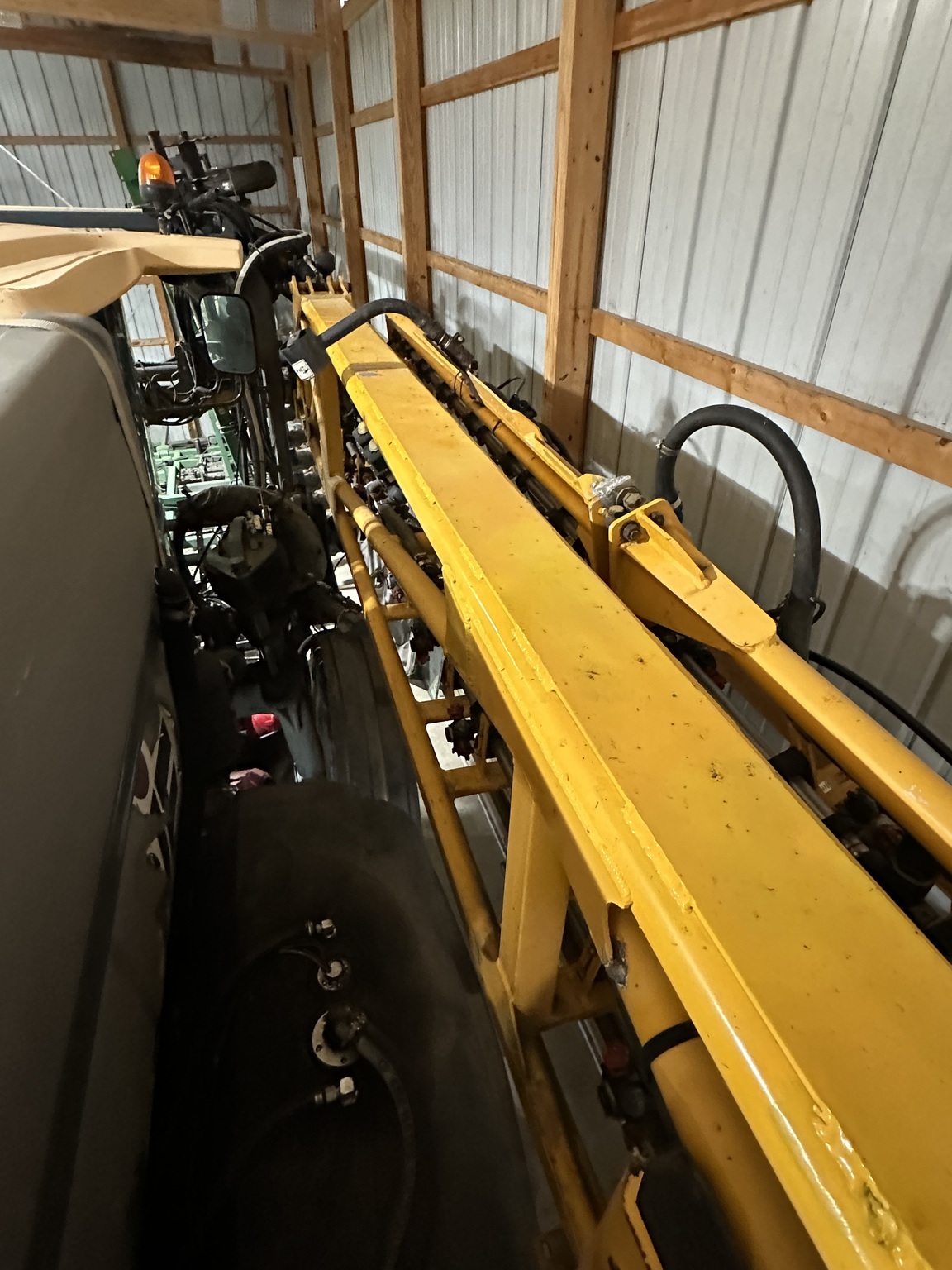 2014 Hagie STS12 Self-Propelled Sprayer