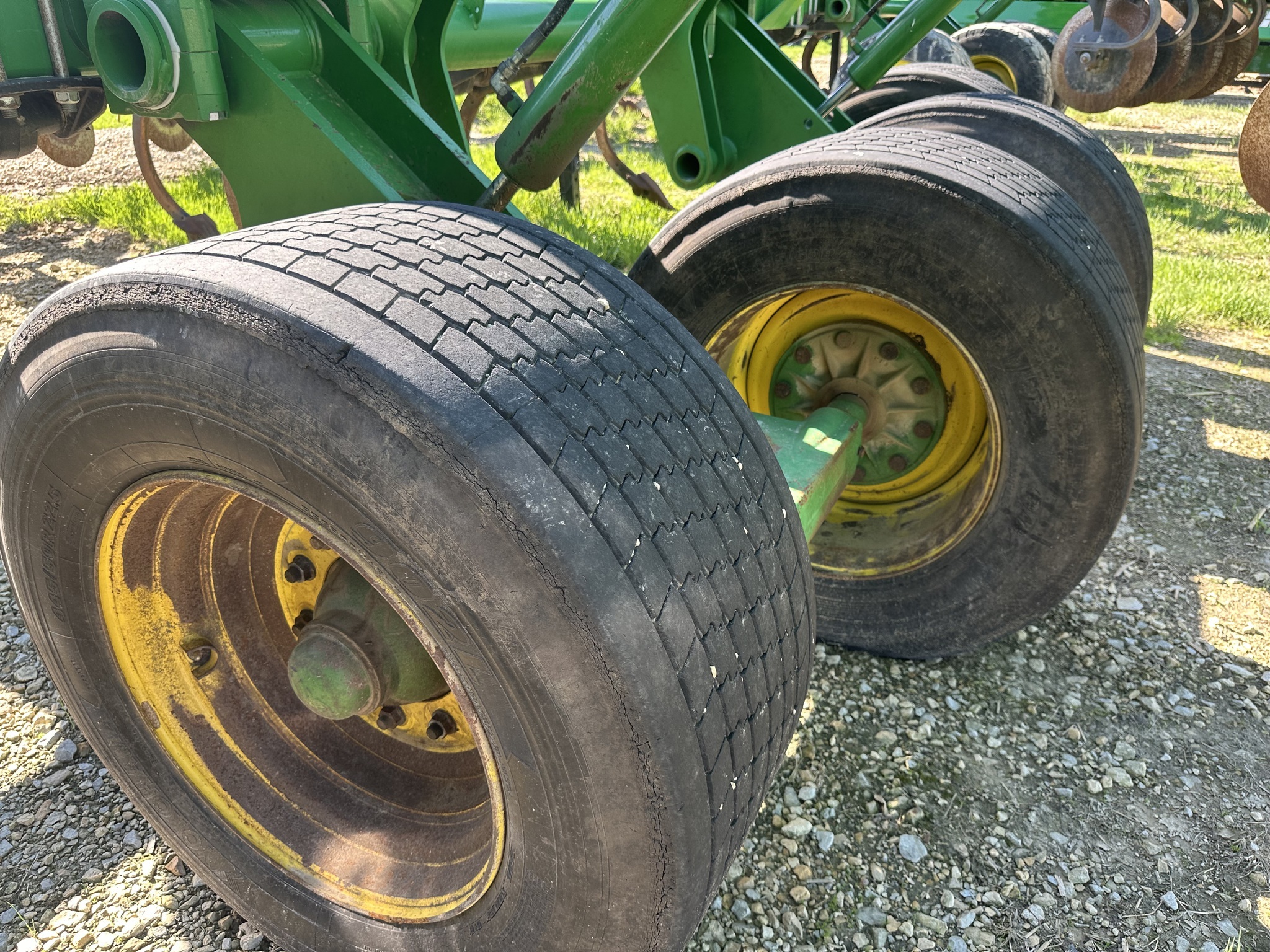 2018 John Deere 2730 Disk Chisel