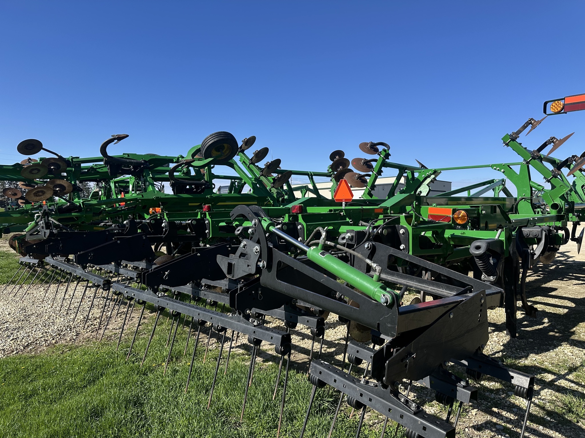2018 John Deere 2730 Disk Chisel