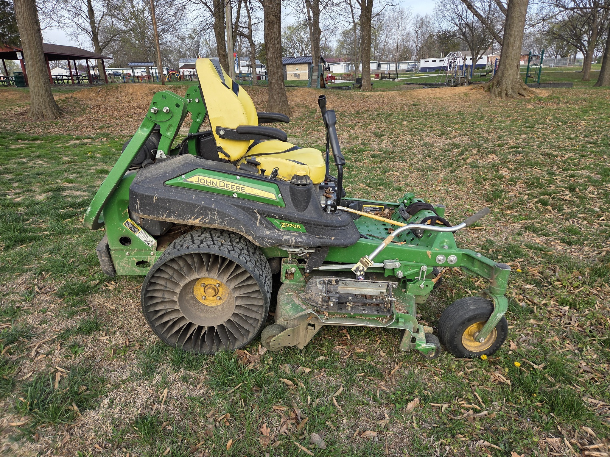2022 John Deere Z970R Lawn Mower