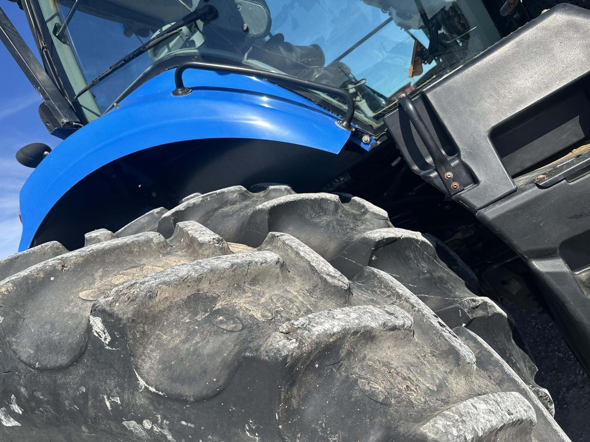 2019 New Holland T8.410 Tractor