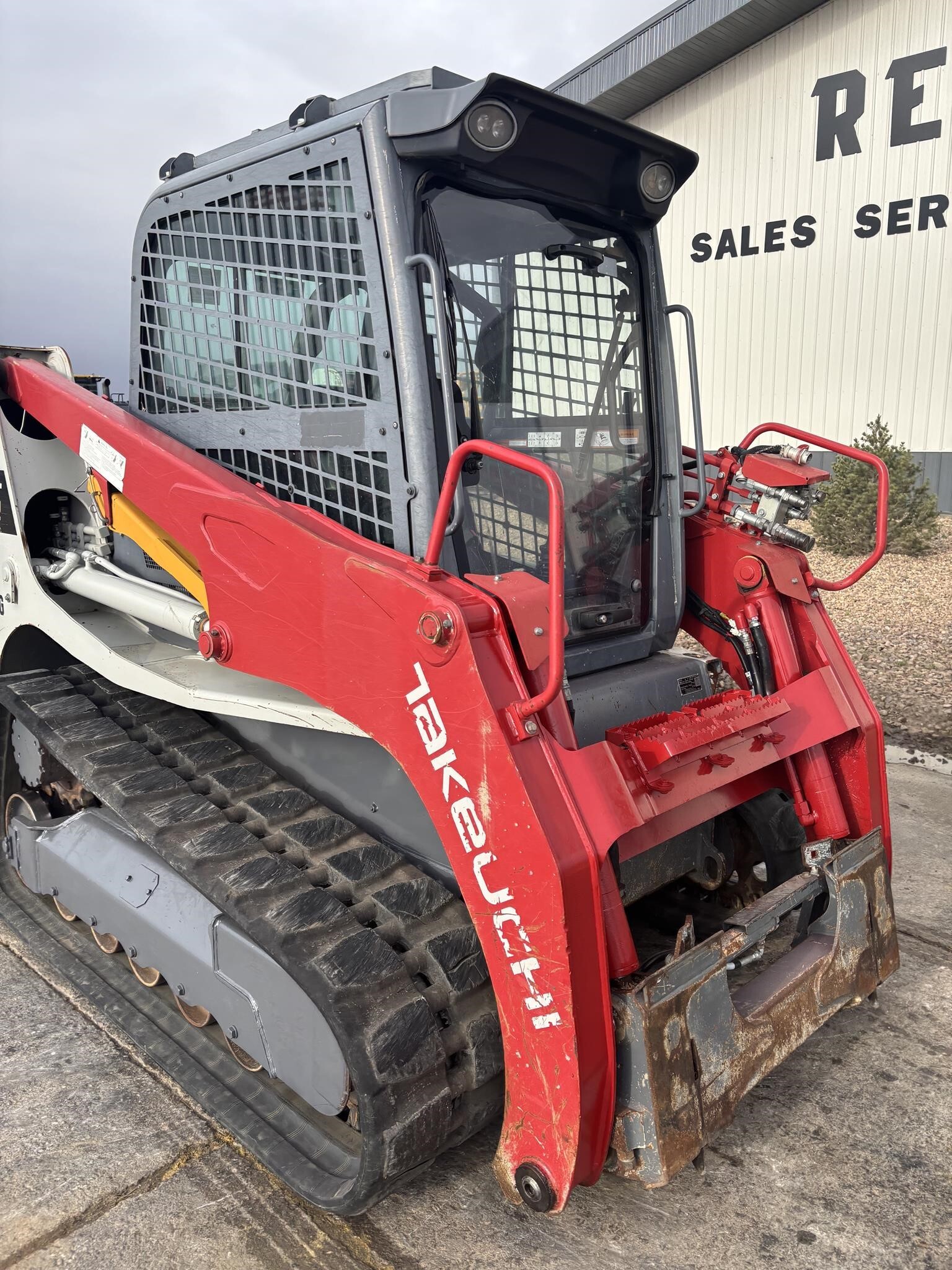 2022 Takeuchi TL12R2 Skid Steer