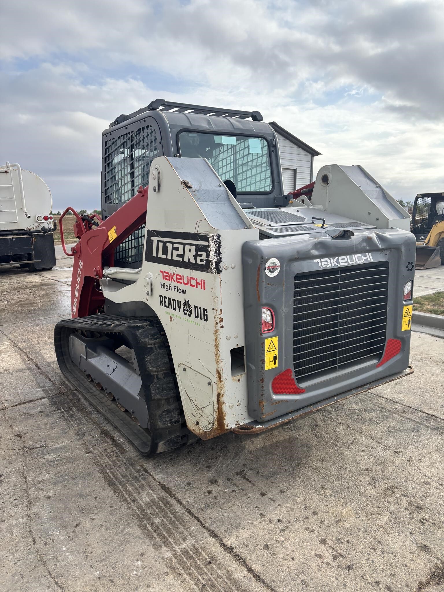 2022 Takeuchi TL12R2 Skid Steer
