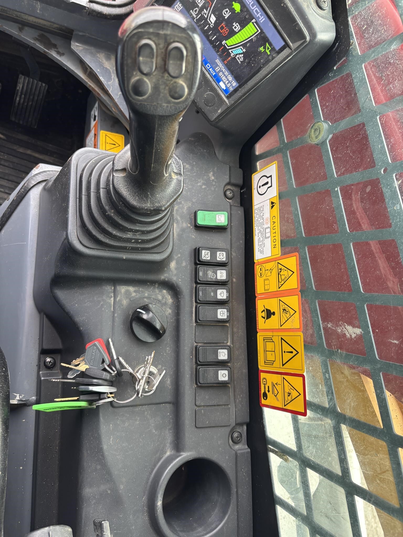 2022 Takeuchi TL12R2 Skid Steer
