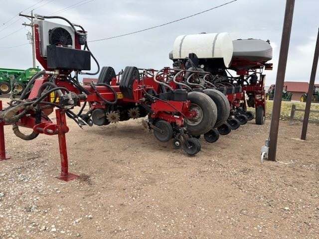 2014 Case IH 1255 Planter