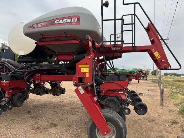 2014 Case IH 1255 Planter