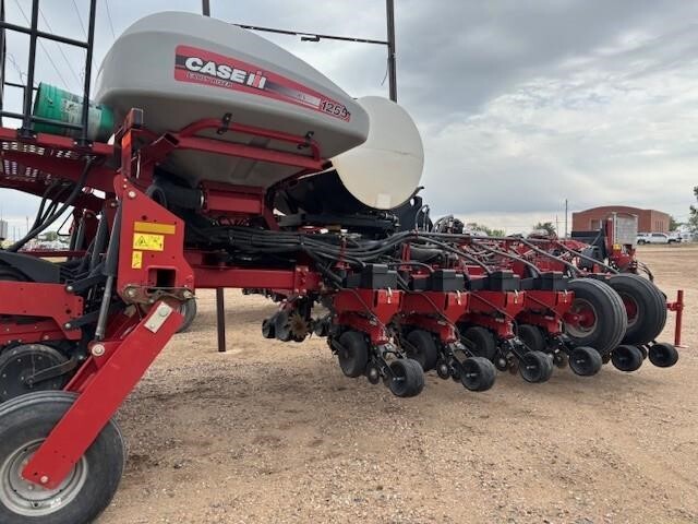 2014 Case IH 1255 Planter