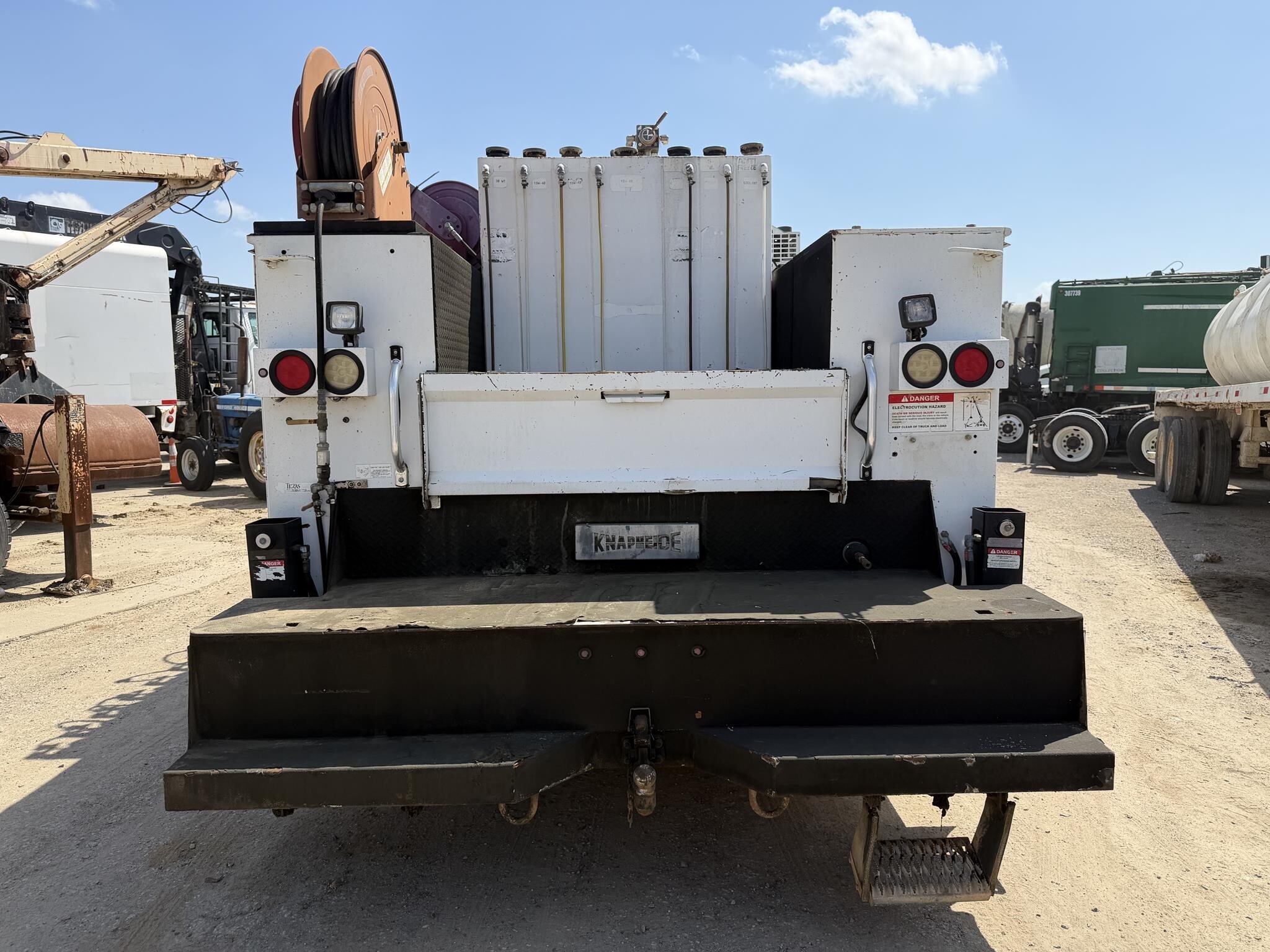 2011 Ford F-650 Pickup