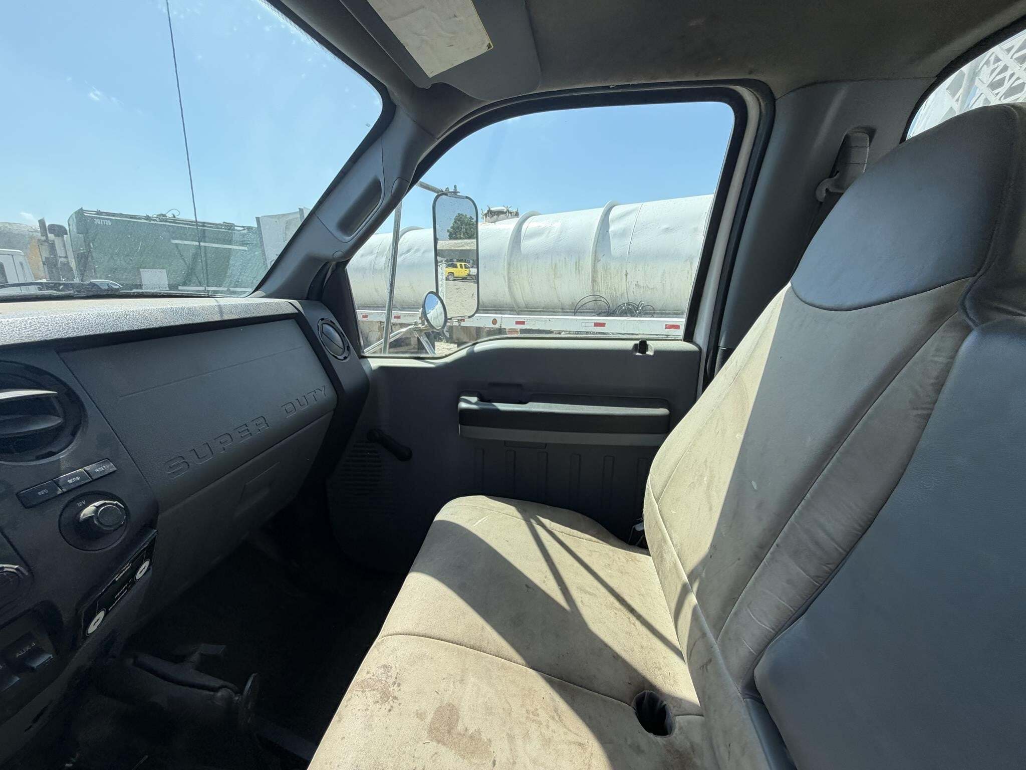 2011 Ford F-650 Pickup
