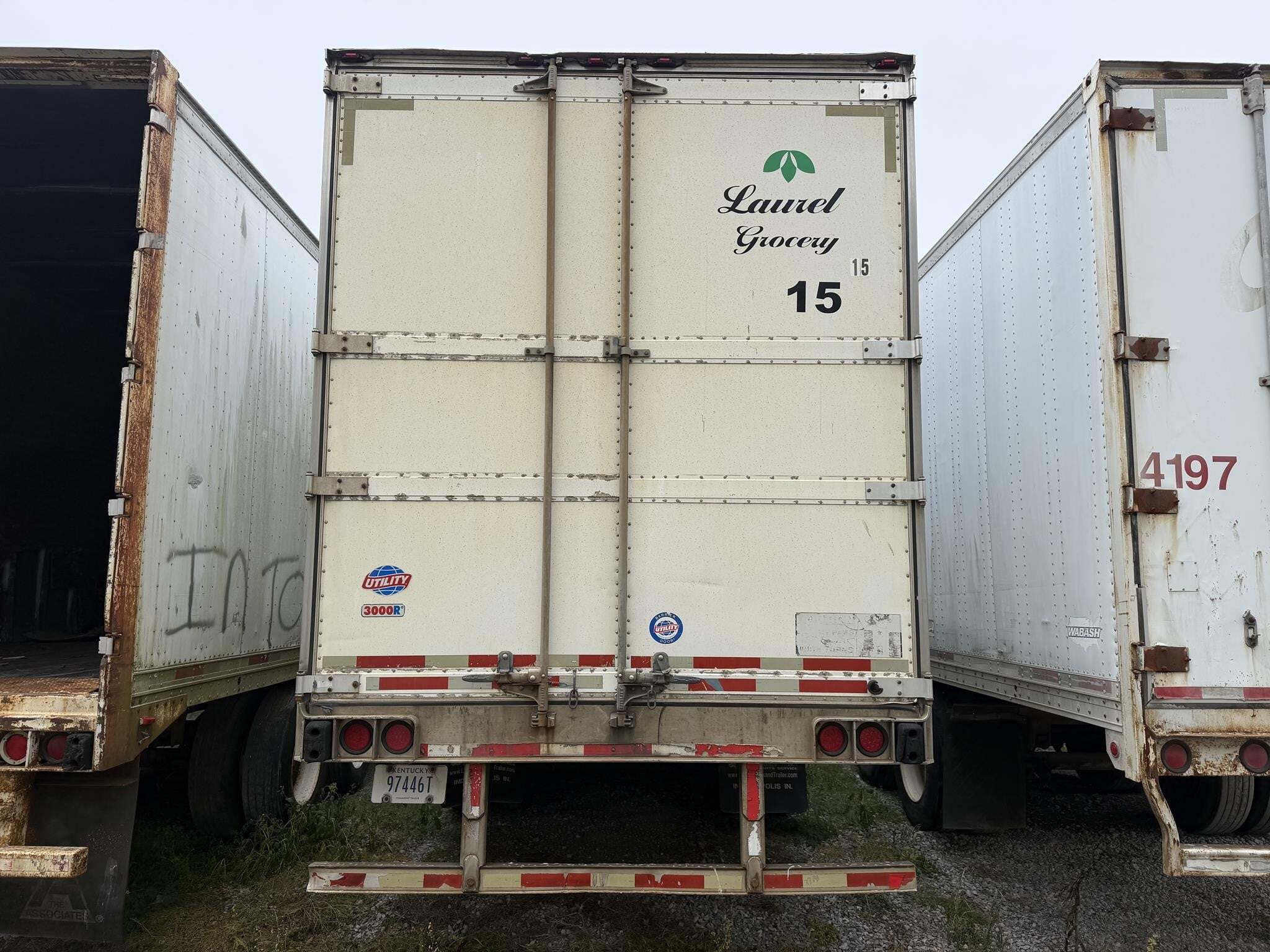 2006 Utility 53 FT REEFER Box Trucks/Trailer