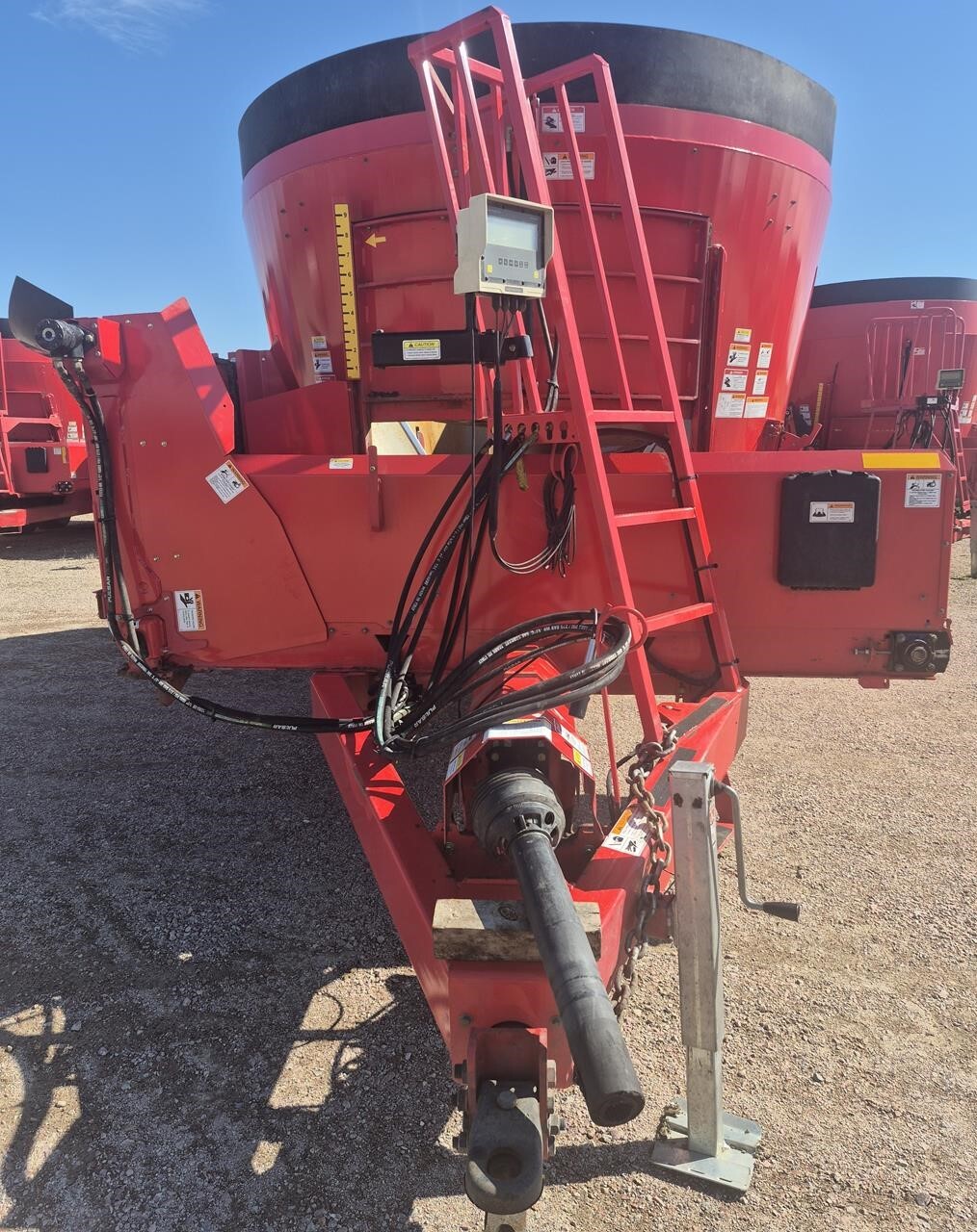 2023 NDE U700D Feed Wagon