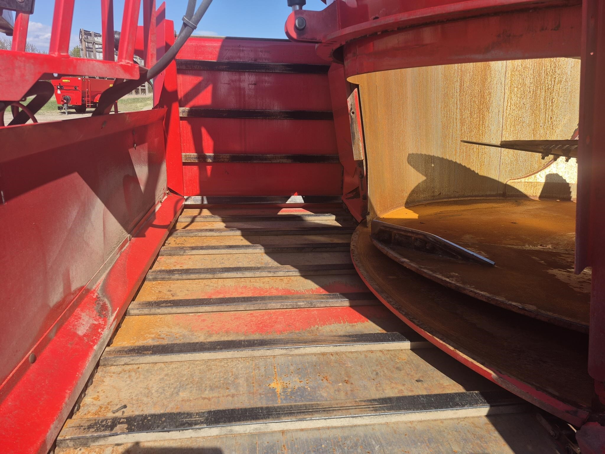 2023 NDE U700D Feed Wagon