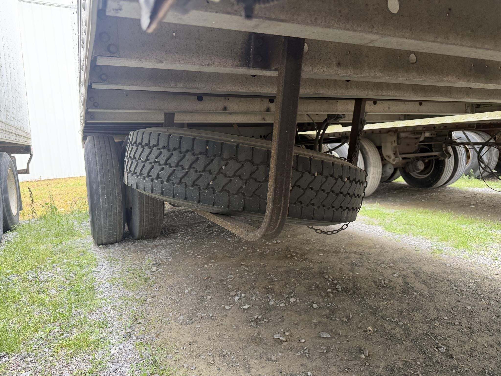 2006 Utility 53 FT REEFER Box Trucks/Trailer