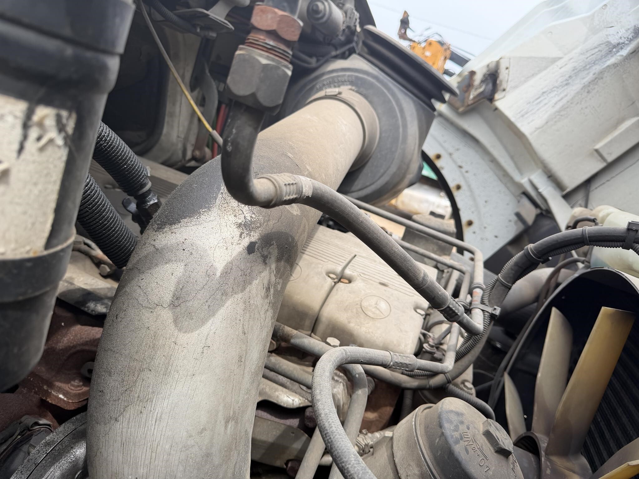 2004 FASSI F230SE Crane