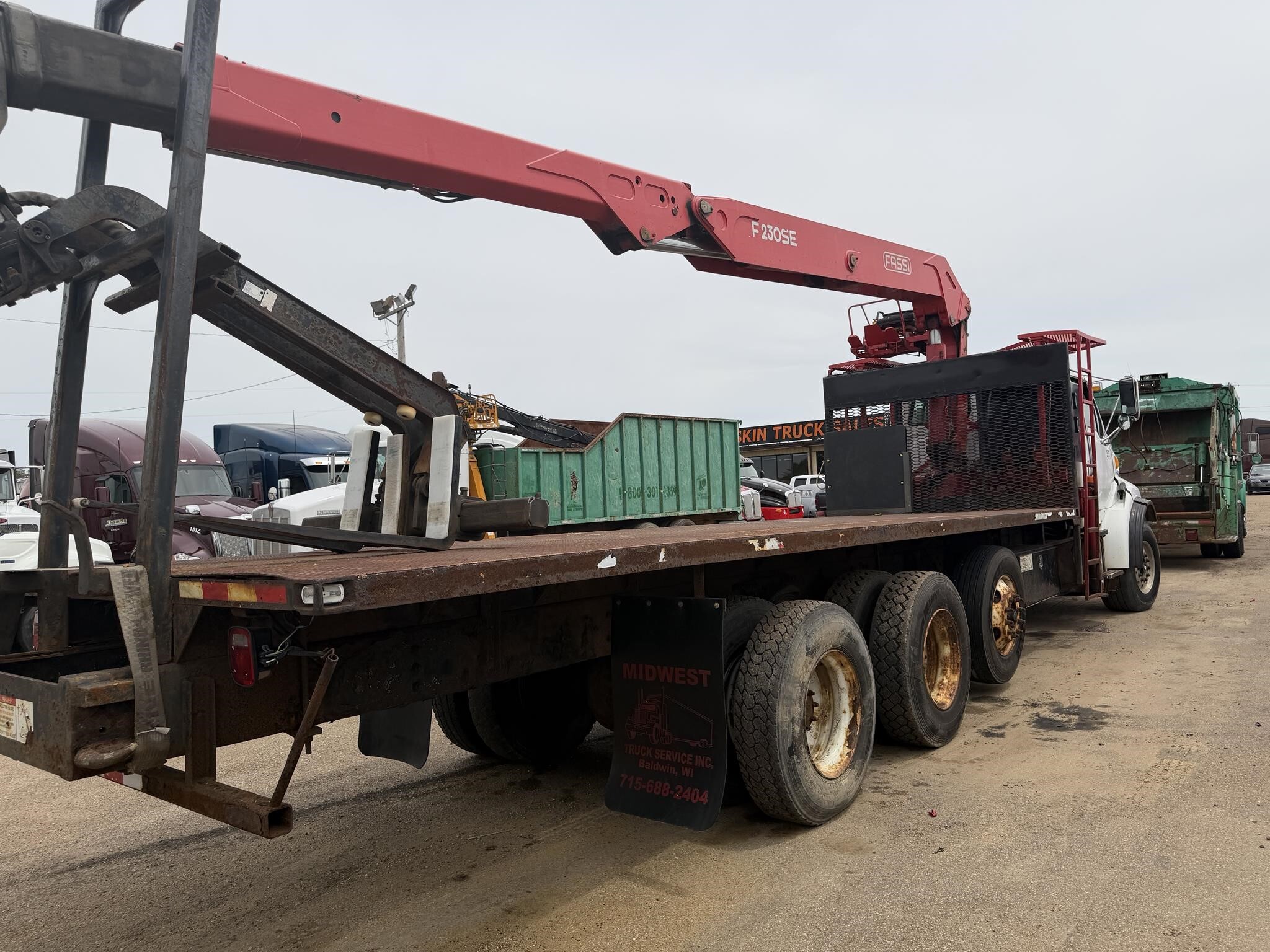 2004 FASSI F230SE Crane