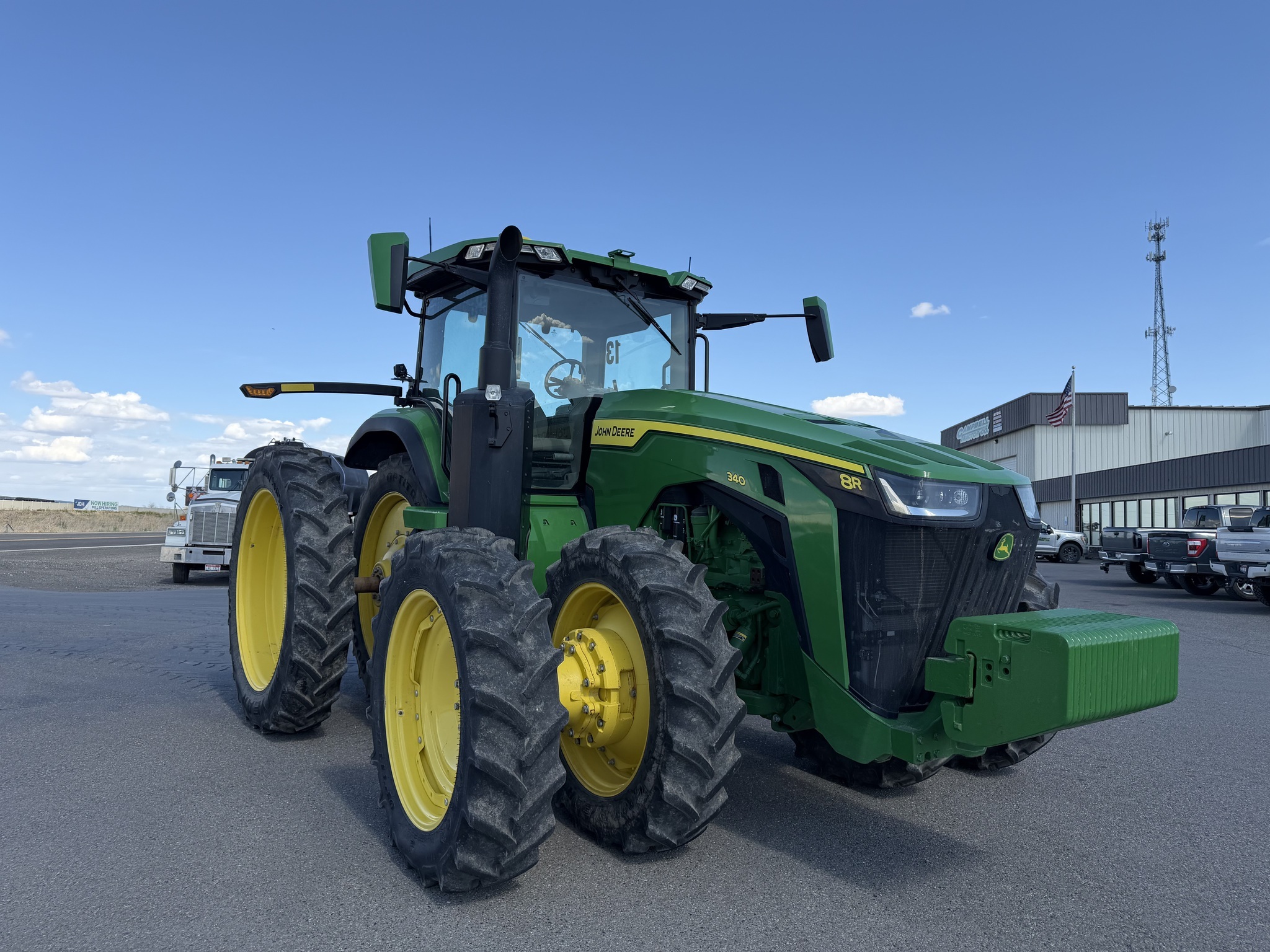 2023 John Deere 8R 340 Tractor