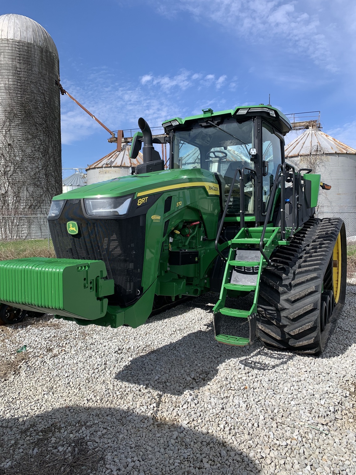 2023 John Deere 8RT 370 Tractor