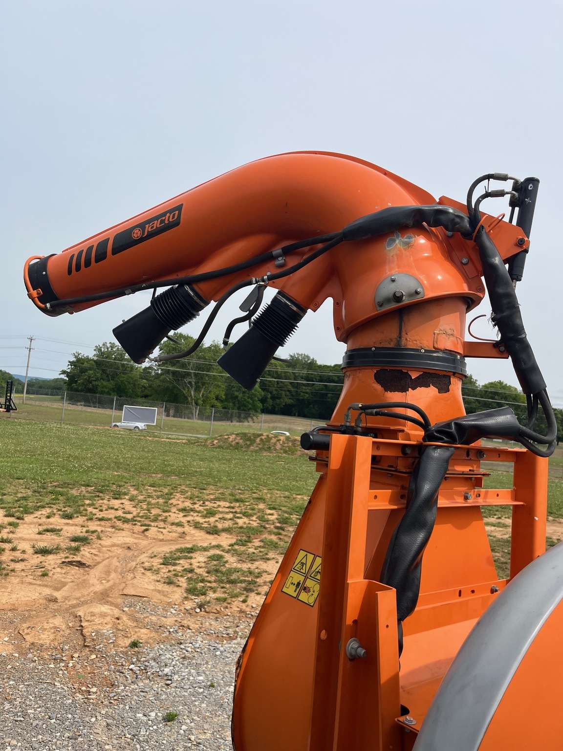 2019 Jacto J2000 Pull-Type Sprayer