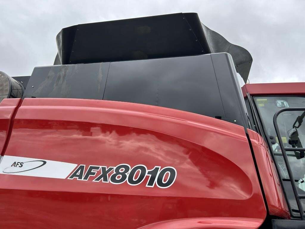 2006 Case IH 8010 Combine