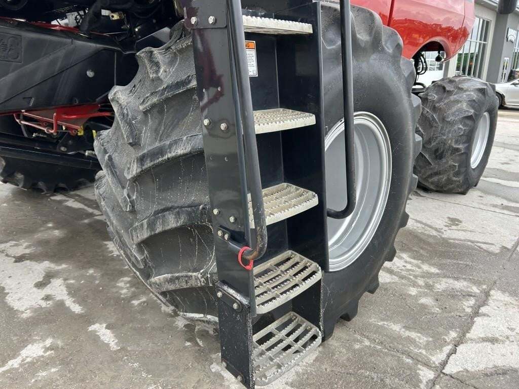 2006 Case IH 8010 Combine