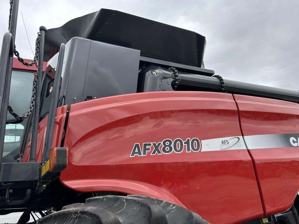 2006 Case IH 8010 Combine