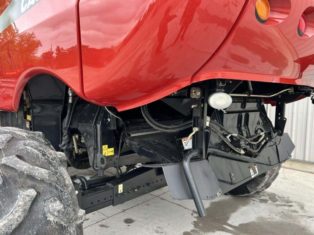 2006 Case IH 8010 Combine