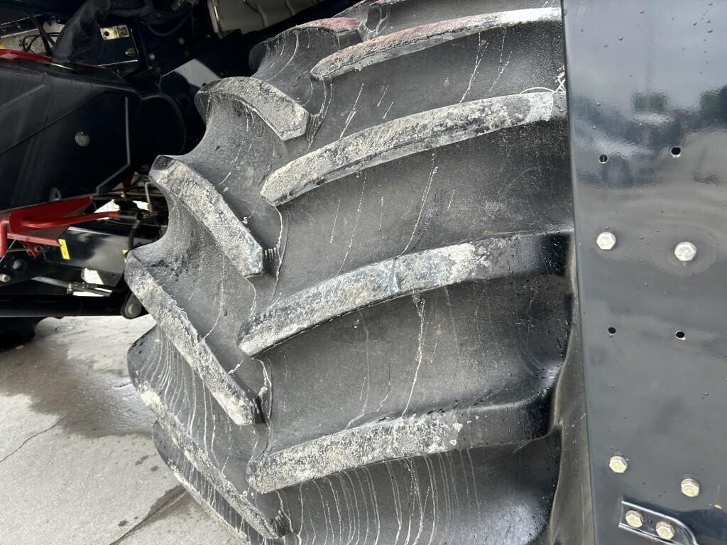 2006 Case IH 8010 Combine