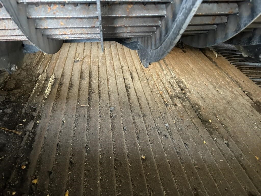 2006 Case IH 8010 Combine
