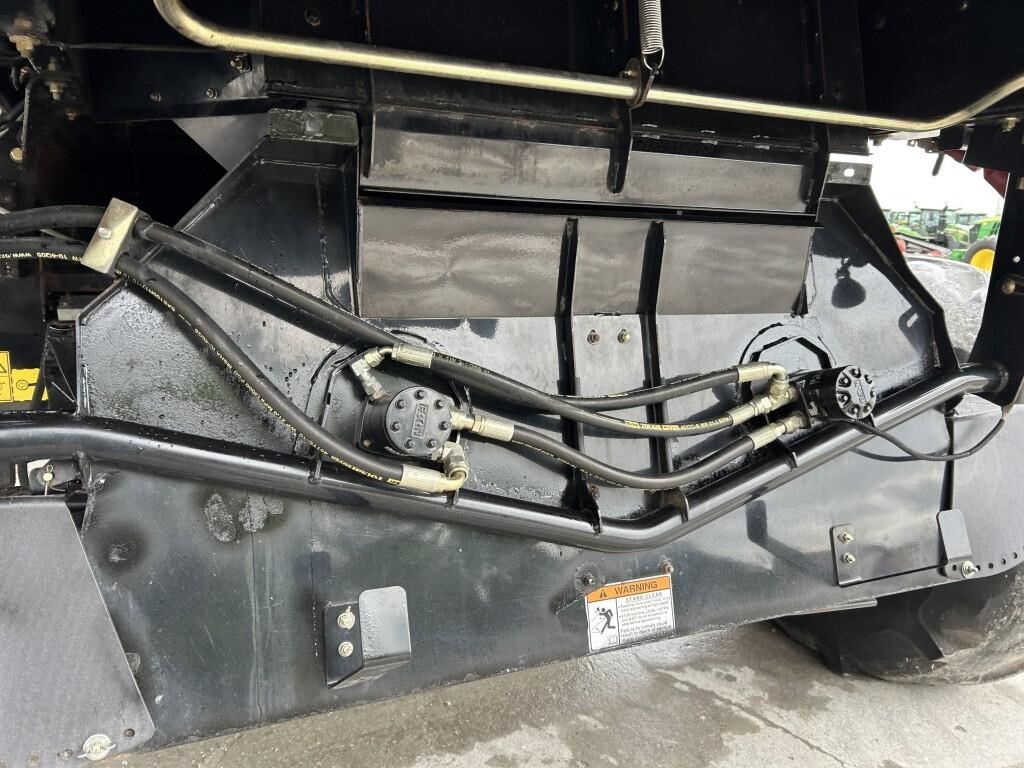 2006 Case IH 8010 Combine