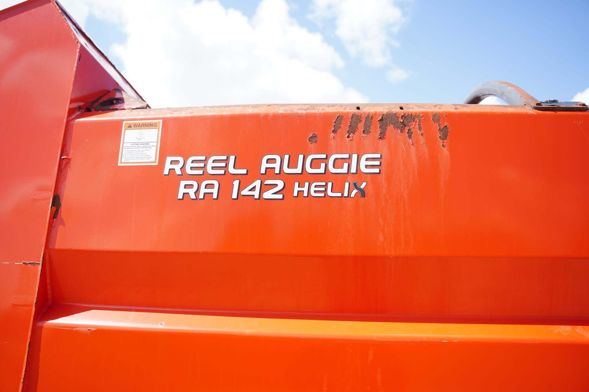 2018 Kuhn Knight RA142 Grinders and Mixer