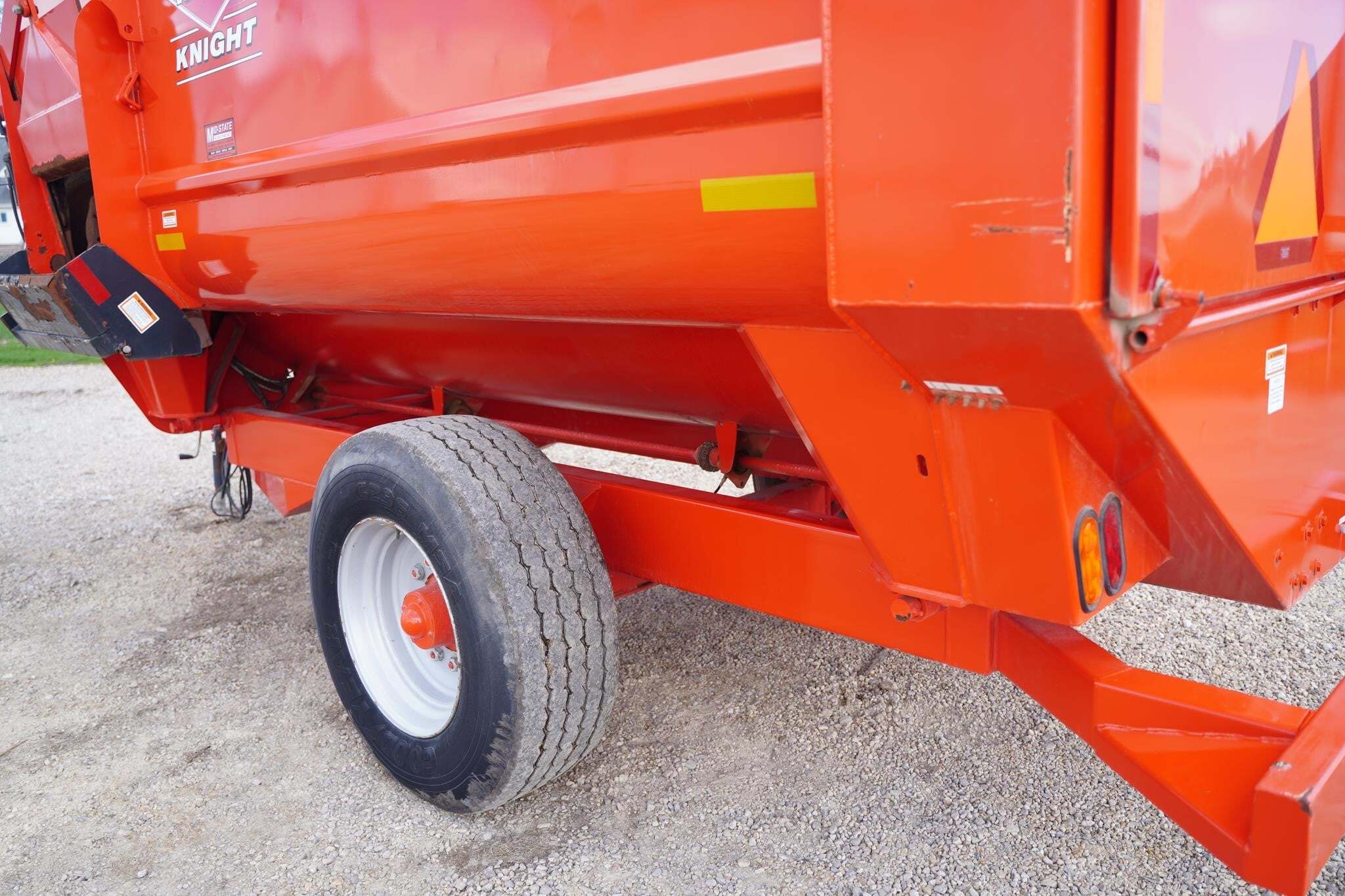 2018 Kuhn Knight RA142 Grinders and Mixer