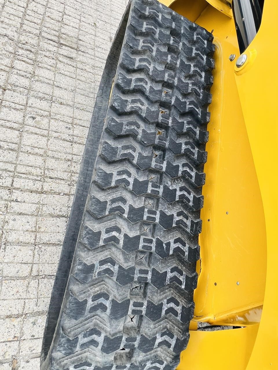 2019 Gehl RT165 Skid Steer