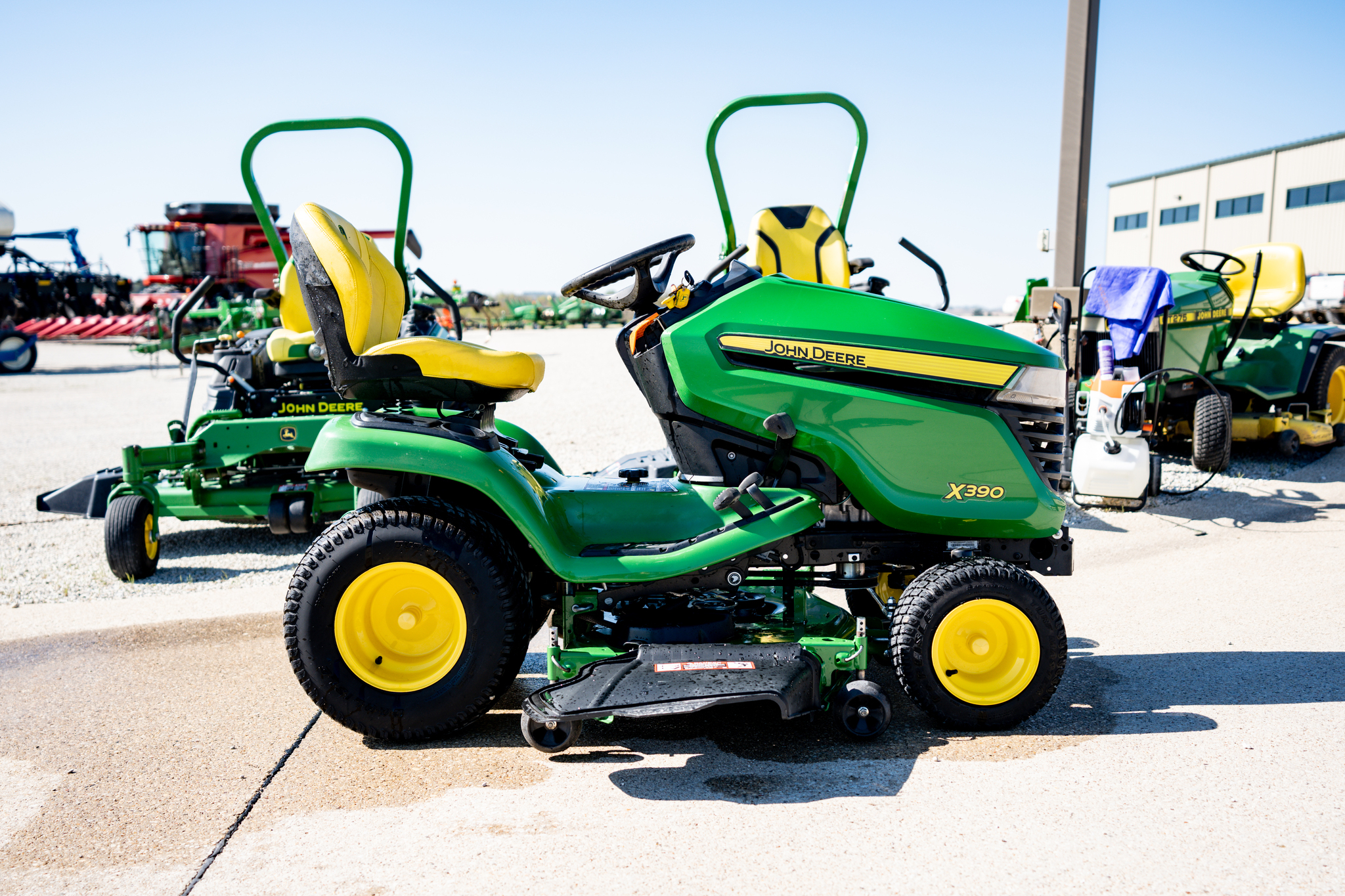 2022 John Deere X390 Lawn Mower