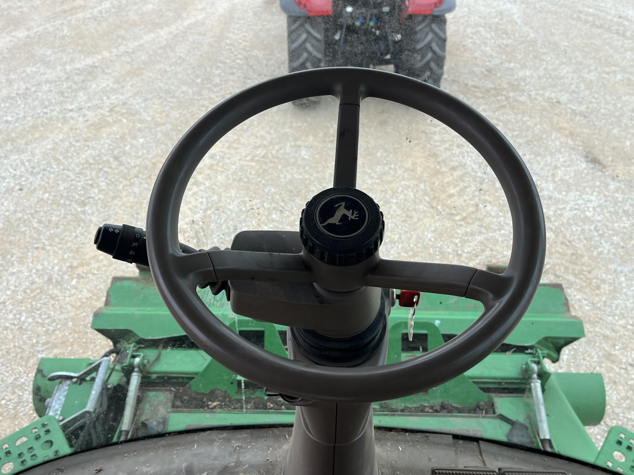 2011 John Deere S670 Combine