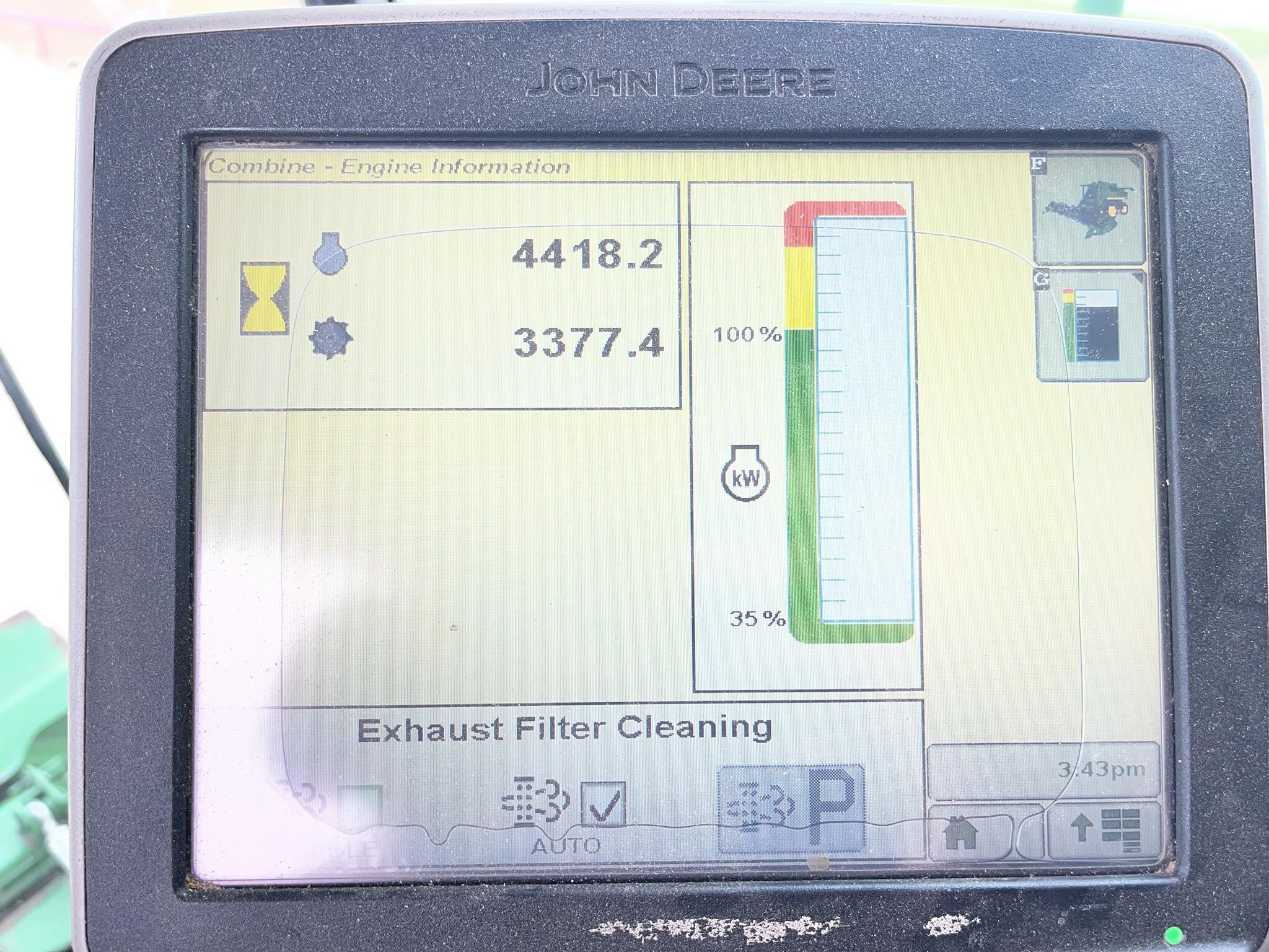 2011 John Deere S670 Combine