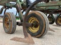  John Deere 1600 Chisel Plow