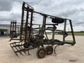 John Deere 1600 Chisel Plow