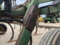  John Deere 1600 Chisel Plow
