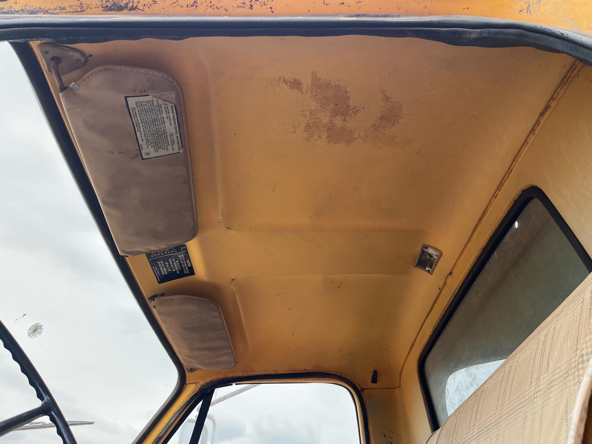 1979 GMC 6000 Semi Trucks/Trailer